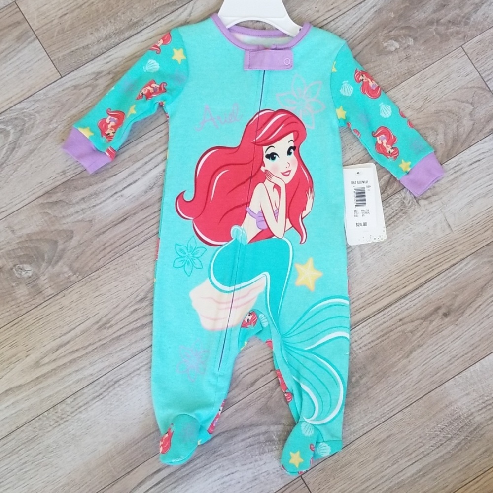 Disney sleepwear NWT